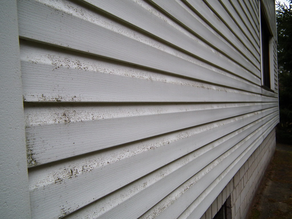 Is It Time To Replace Your Siding? - Unified Home Remodeling Unified Home Remodeling - Call Us At 1-888-631-2131