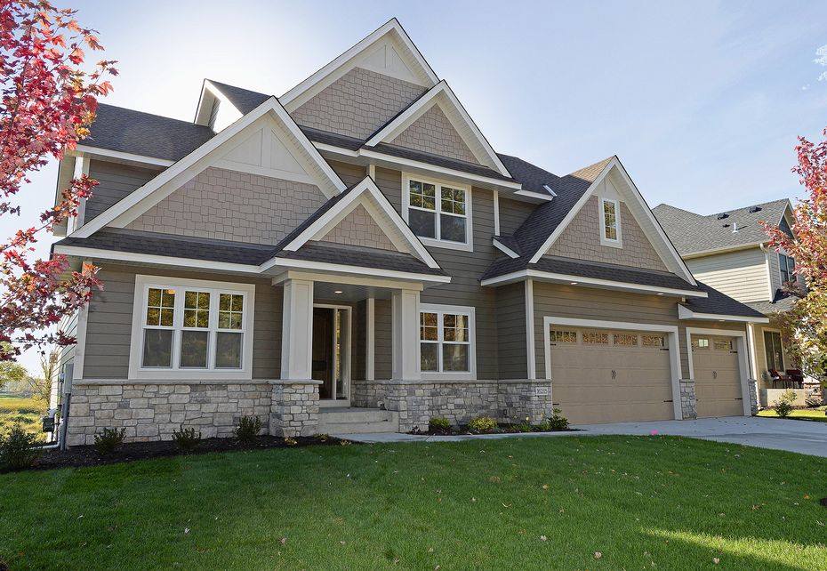 5 Signs You Need a Siding Replacement - Unified Home Remodeling new siding for your long island home