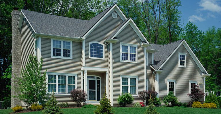 Long Island home with insulated vinyl siding